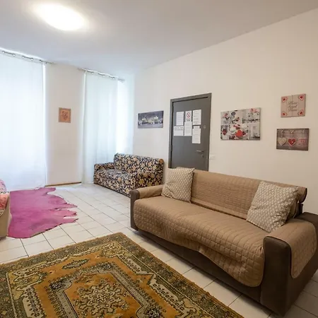Apartment Sweet *